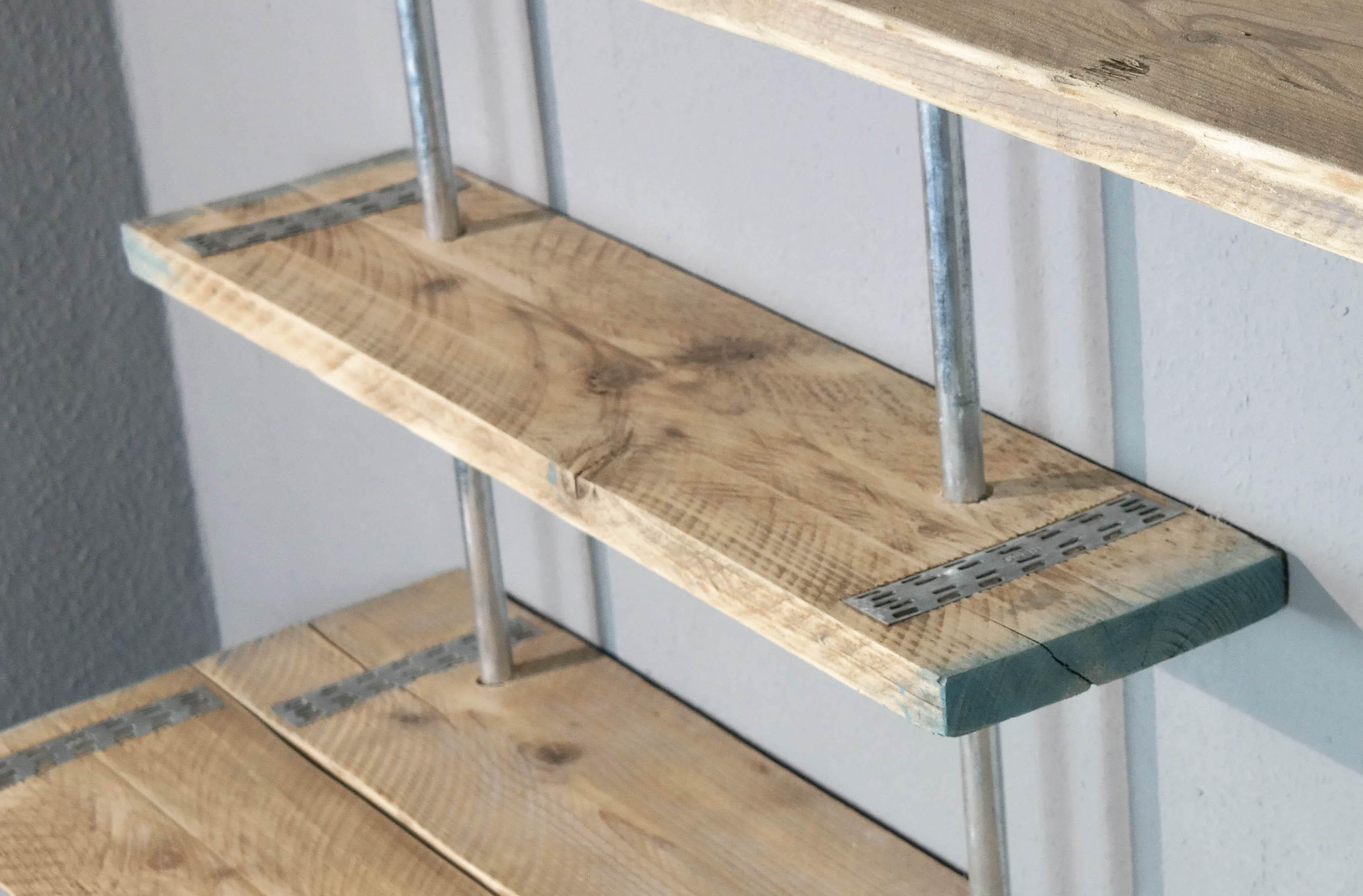 Industrie Regal Modell 'Venice' Wandmontiert Arbeitsplatzkombination Schreibtisch Tisch Bauholz